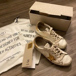 Golden Goose Sneakers